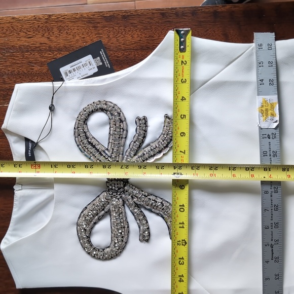 White Rhinestone embellished Bloomingdale's cocktail dress Small - Picture 16 of 17
